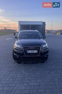 Внедорожник / Кроссовер Audi Q7 2010 в 