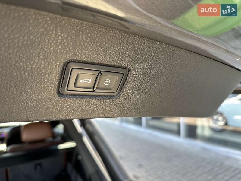 Внедорожник / Кроссовер Audi Q7 2018 в Киеве