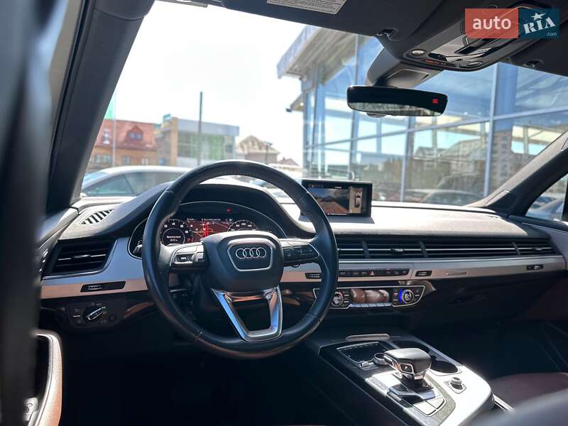 Внедорожник / Кроссовер Audi Q7 2018 в Киеве