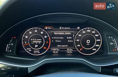 Позашляховик / Кросовер Audi Q7 2016 в 
