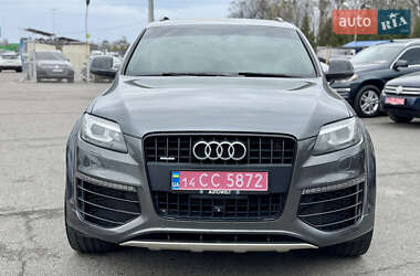 Внедорожник / Кроссовер Audi Q7 2015 в 
