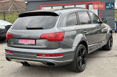 Внедорожник / Кроссовер Audi Q7 2015 в 