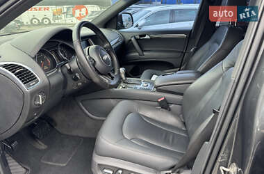 Внедорожник / Кроссовер Audi Q7 2015 в 