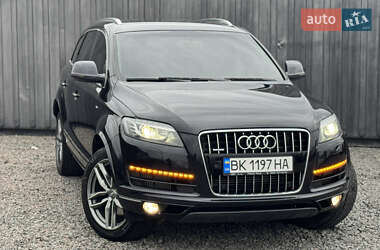 Внедорожник / Кроссовер Audi Q7 2013 в 