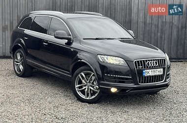 Внедорожник / Кроссовер Audi Q7 2013 в 