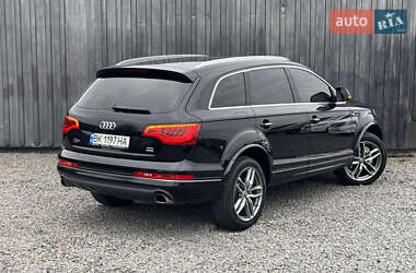 Внедорожник / Кроссовер Audi Q7 2013 в 