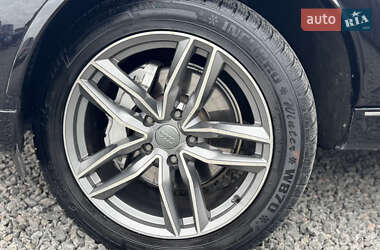 Внедорожник / Кроссовер Audi Q7 2013 в 