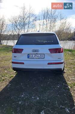 Внедорожник / Кроссовер Audi Q7 2019 в 