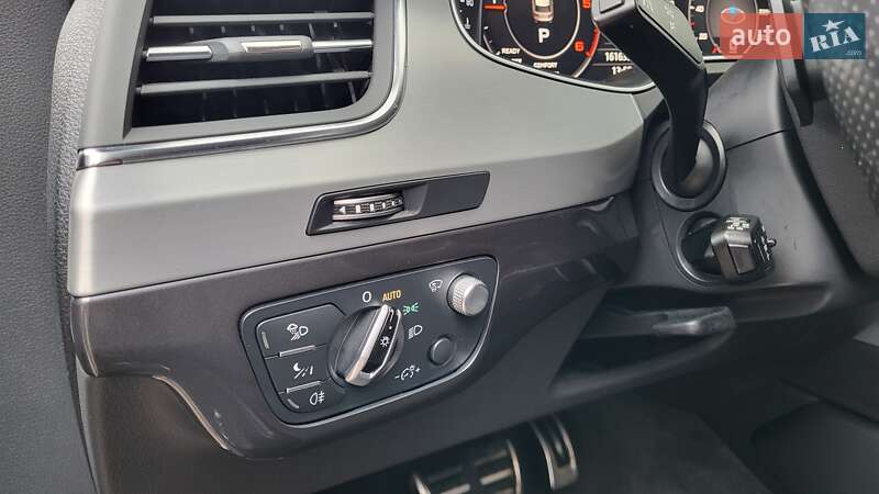 Внедорожник / Кроссовер Audi Q7 2016 в Полтаве