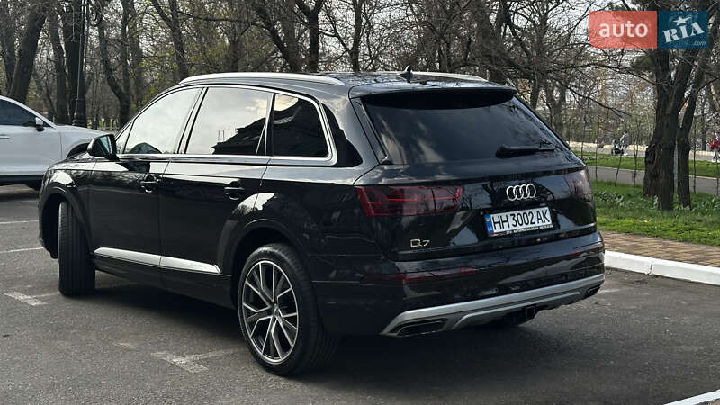 Внедорожник / Кроссовер Audi Q7 2019 в Одессе