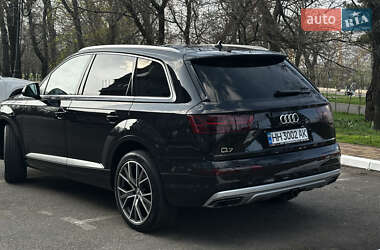 Внедорожник / Кроссовер Audi Q7 2019 в 