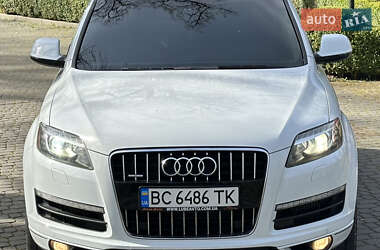 Внедорожник / Кроссовер Audi Q7 2012 в 