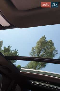 Внедорожник / Кроссовер Audi Q7 2015 в 
