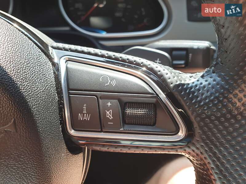 Внедорожник / Кроссовер Audi Q7 2015 в Тернополе