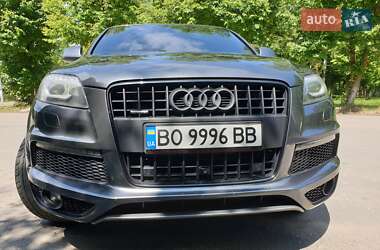 Внедорожник / Кроссовер Audi Q7 2015 в 
