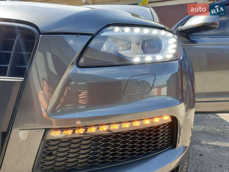 Внедорожник / Кроссовер Audi Q7 2015 в Тернополе