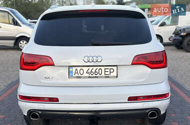 Внедорожник / Кроссовер Audi Q7 2013 в 