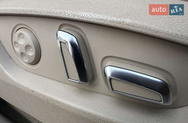 Внедорожник / Кроссовер Audi Q7 2013 в 