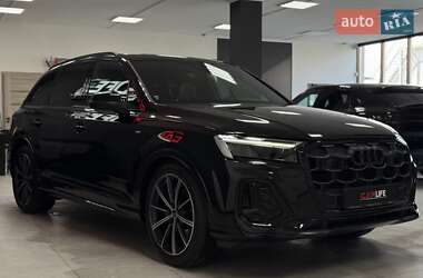 Внедорожник / Кроссовер Audi Q7 2025 в 