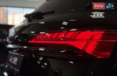 Внедорожник / Кроссовер Audi Q7 2025 в 