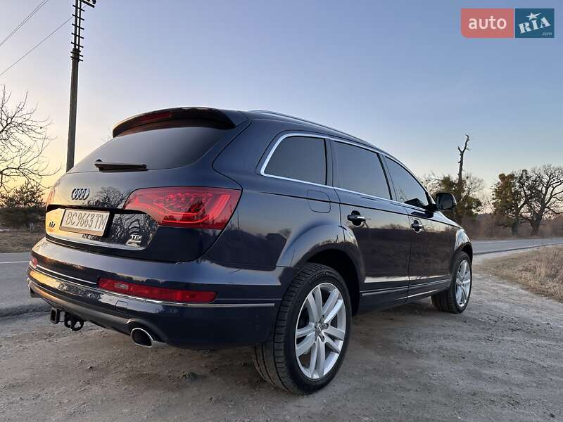 Внедорожник / Кроссовер Audi Q7 2014 в Золочеве