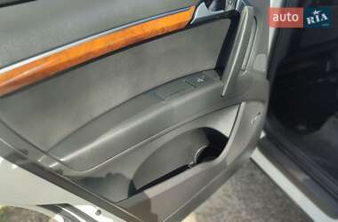 Позашляховик / Кросовер Audi Q7 2014 в 