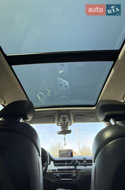 Внедорожник / Кроссовер Audi Q7 2016 в 
