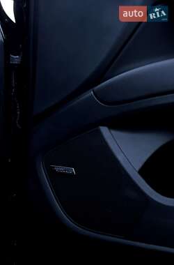 Внедорожник / Кроссовер Audi Q7 2012 в 