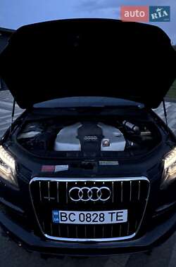 Внедорожник / Кроссовер Audi Q7 2012 в 
