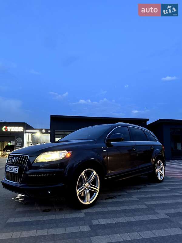 Внедорожник / Кроссовер Audi Q7 2012 в Львове