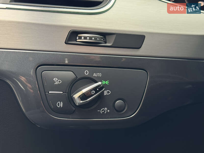 Внедорожник / Кроссовер Audi Q7 2015 в Тернополе