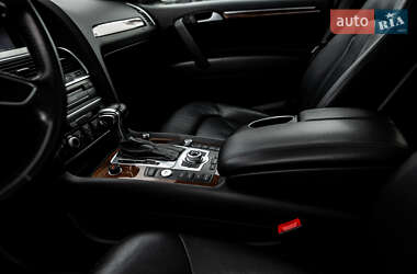 Внедорожник / Кроссовер Audi Q7 2013 в 