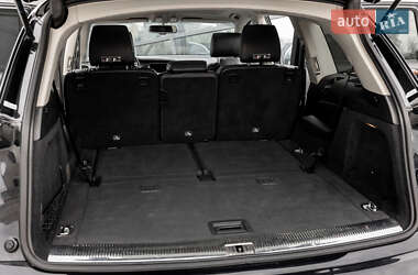 Внедорожник / Кроссовер Audi Q7 2013 в 