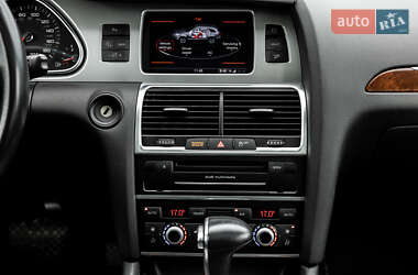 Внедорожник / Кроссовер Audi Q7 2013 в 