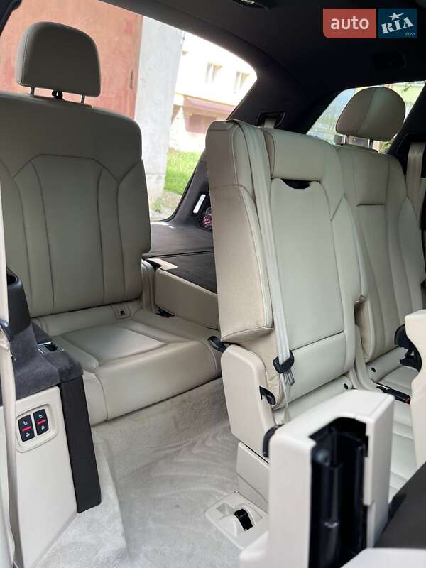 Внедорожник / Кроссовер Audi Q7 2016 в Ивано-Франковске