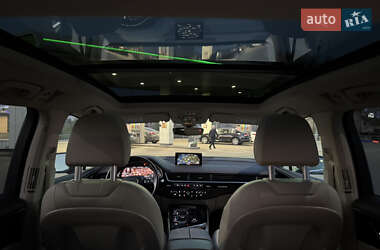 Внедорожник / Кроссовер Audi Q7 2019 в 