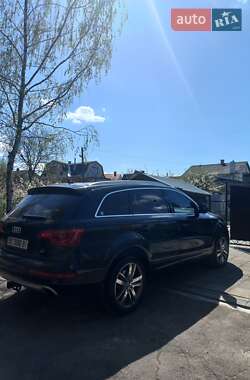 Внедорожник / Кроссовер Audi Q7 2012 в 