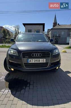 Внедорожник / Кроссовер Audi Q7 2006 в 
