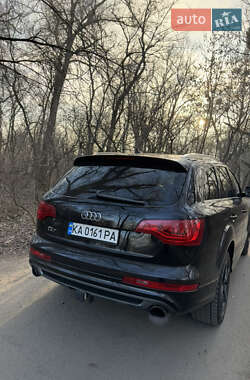 Внедорожник / Кроссовер Audi Q7 2013 в 
