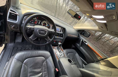 Внедорожник / Кроссовер Audi Q7 2013 в 