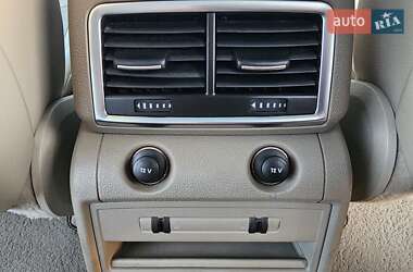 Внедорожник / Кроссовер Audi Q7 2013 в 