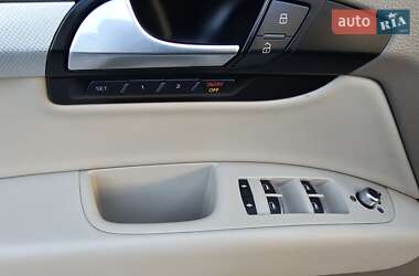 Внедорожник / Кроссовер Audi Q7 2013 в 