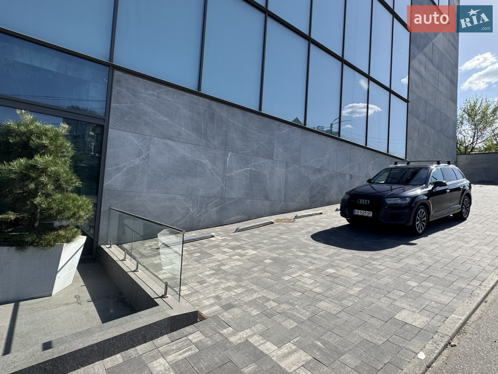 2017 Audi Q7 - мініатюра 13