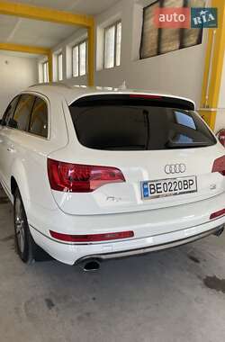 Внедорожник / Кроссовер Audi Q7 2013 в 