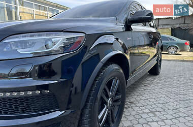 Внедорожник / Кроссовер Audi Q7 2013 в 