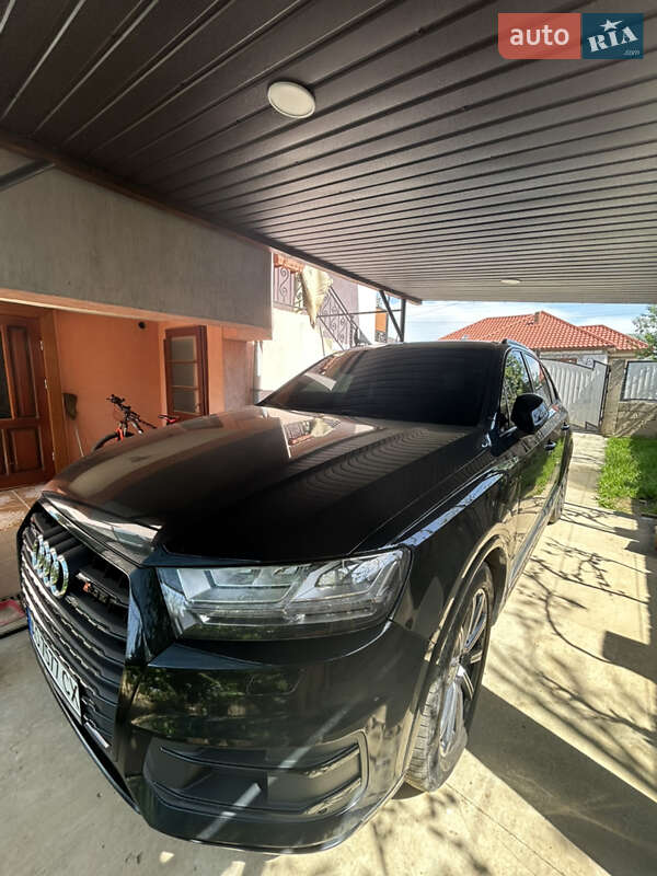 Внедорожник / Кроссовер Audi Q7 2015 в Виноградове