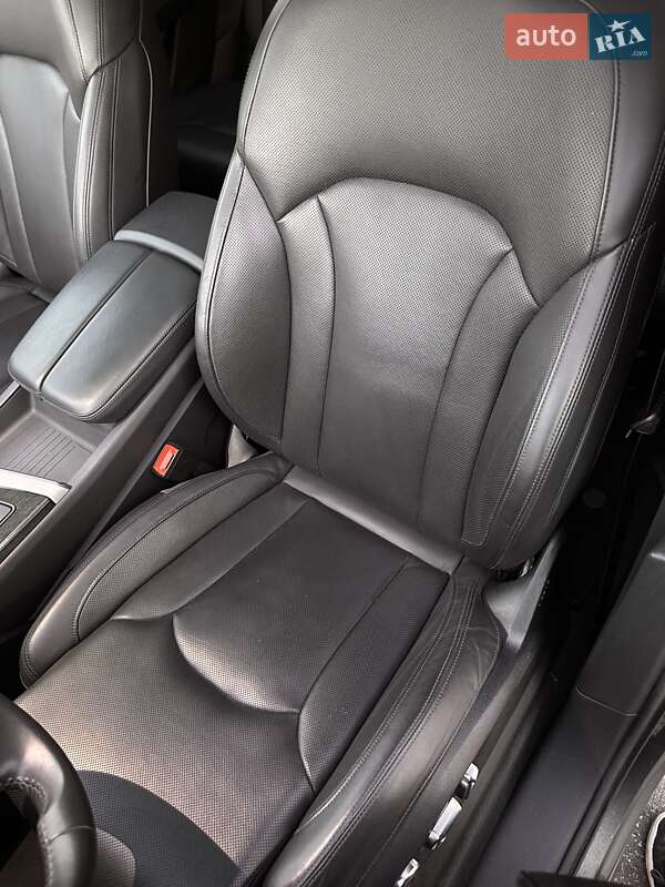 Внедорожник / Кроссовер Audi Q7 2018 в Одессе фото 11 Внедорожник / Кроссовер Audi Q7 2018 в Одессе