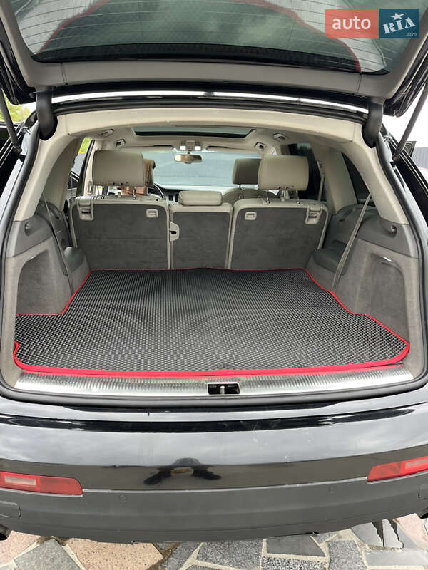 Позашляховик / Кросовер Audi Q7 2009 в Києві фото 19 Позашляховик / Кросовер Audi Q7 2009 в Києві