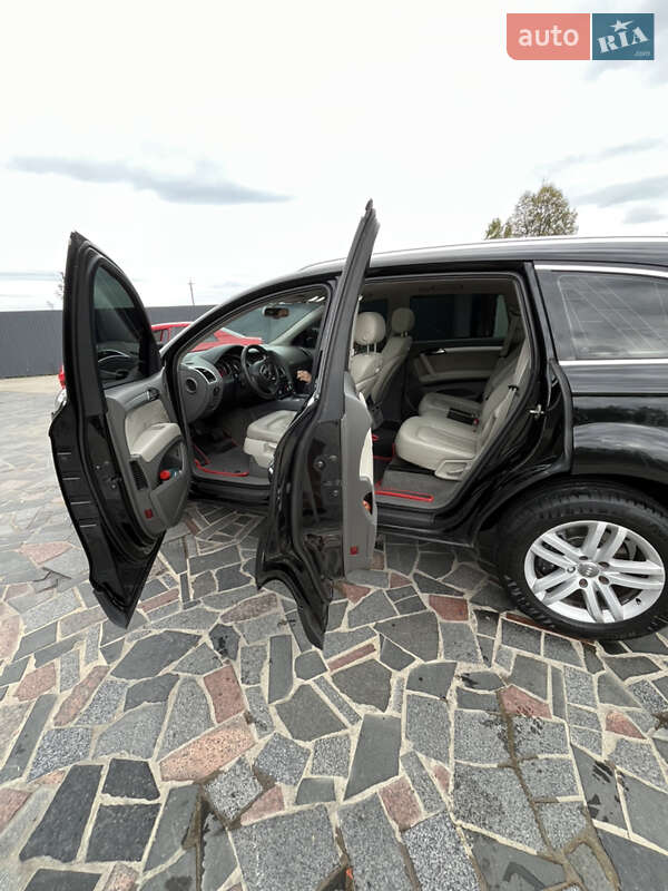 Позашляховик / Кросовер Audi Q7 2009 в Києві фото 29 Позашляховик / Кросовер Audi Q7 2009 в Києві