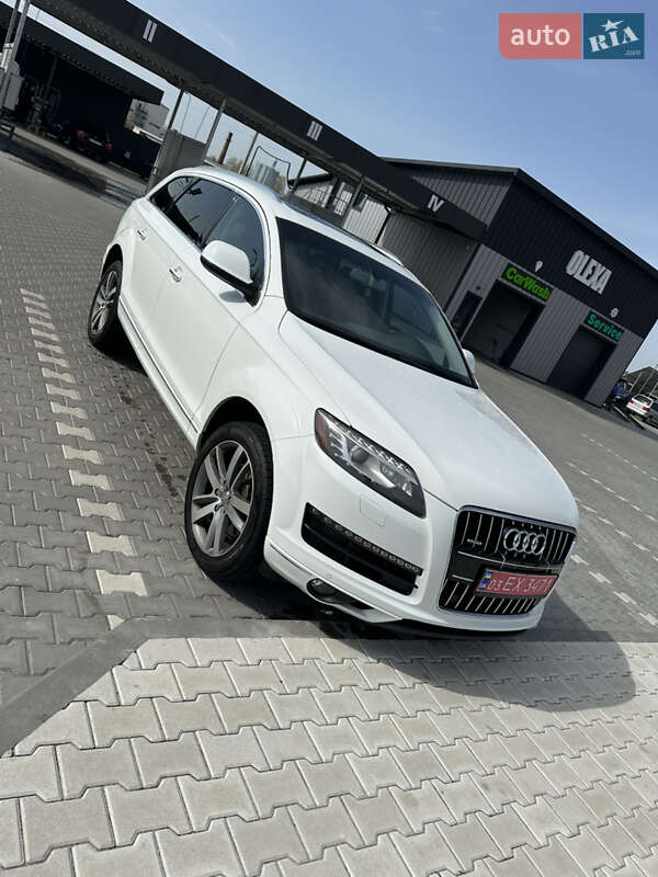 Внедорожник / Кроссовер Audi Q7 2014 в Владимире